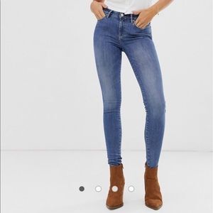 All saints Grace skinny jeans  sz 27